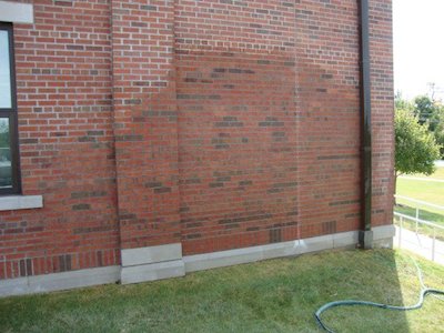 Brick after dustless blasting